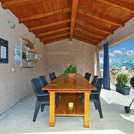 Holiday home House Palera 2022